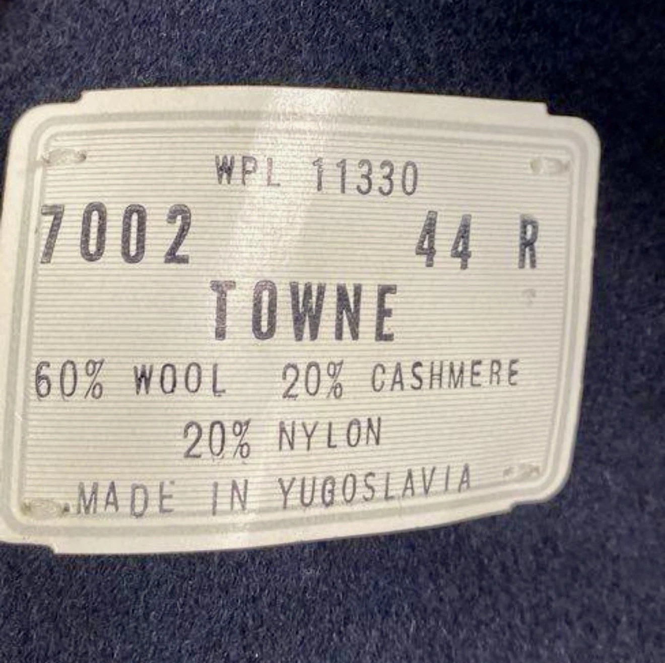 Vintage 80s Towne London Fog Wool Cashmere Coat 44R Navy Made in Yugoslavia - product detail image 4