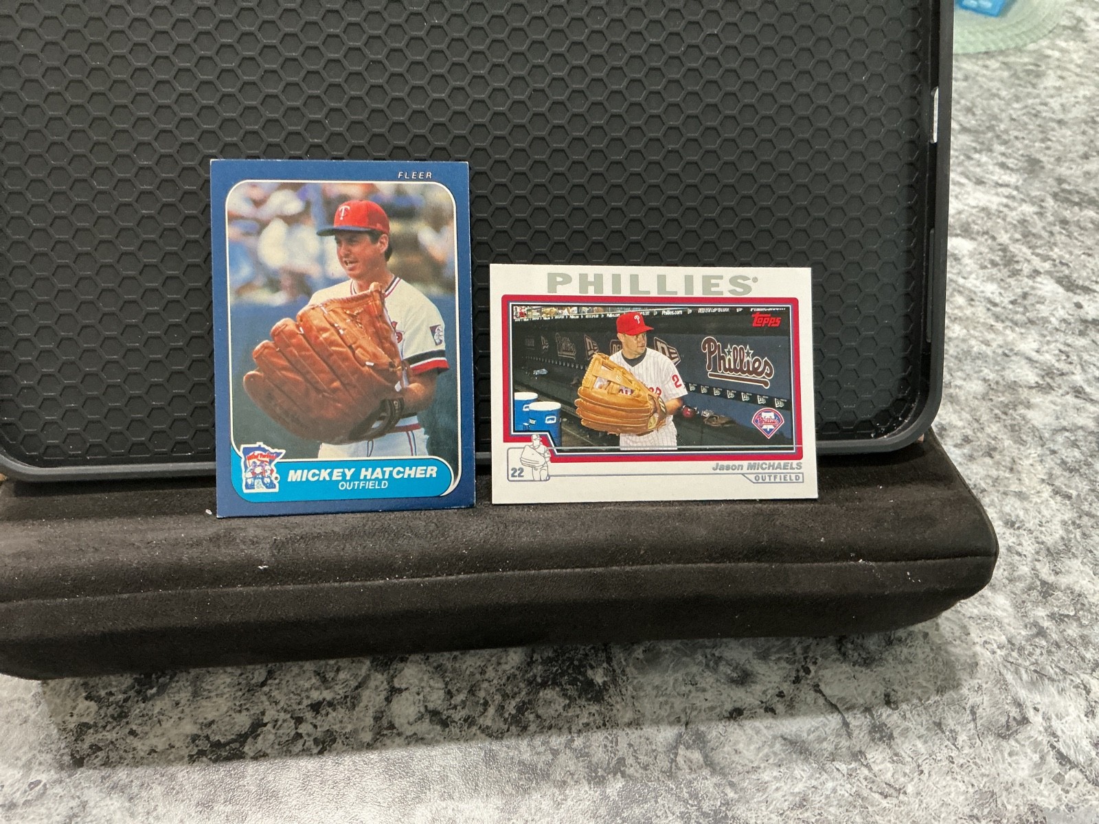 1986 Fleer Mickey Hatcher #396, 2004 Jason Michaels # 181 - GIANT Gloves RARE