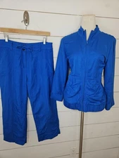 Sharon Young Medium-Size 8 Blue Linen/Rayon Casual Set. Jacket & pants