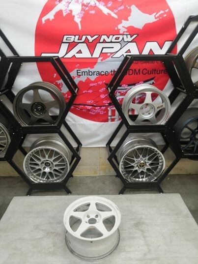 Original Desmond Regamaster EVO 17 x 8.0+35,5Hx114.3 White 1pc