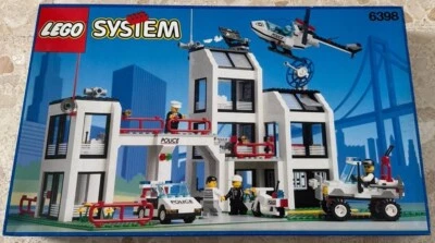 LEGO Town 6398 Central Precinct HQ