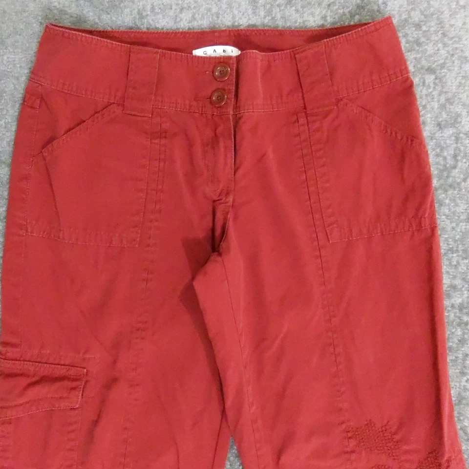 CAbi Cargo Cropped Pants Women 10 Red Floral Embroidery Roll-Up Hem Cotton A54 - Image 4 of 4