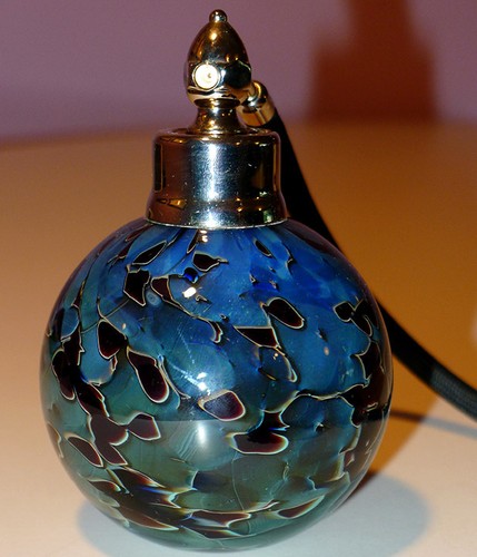 ADRIAN SANKEY ART GLASS PERFUME SPRAY ATOMIZER PAPERWEIGHT - Picture 2 of 3
