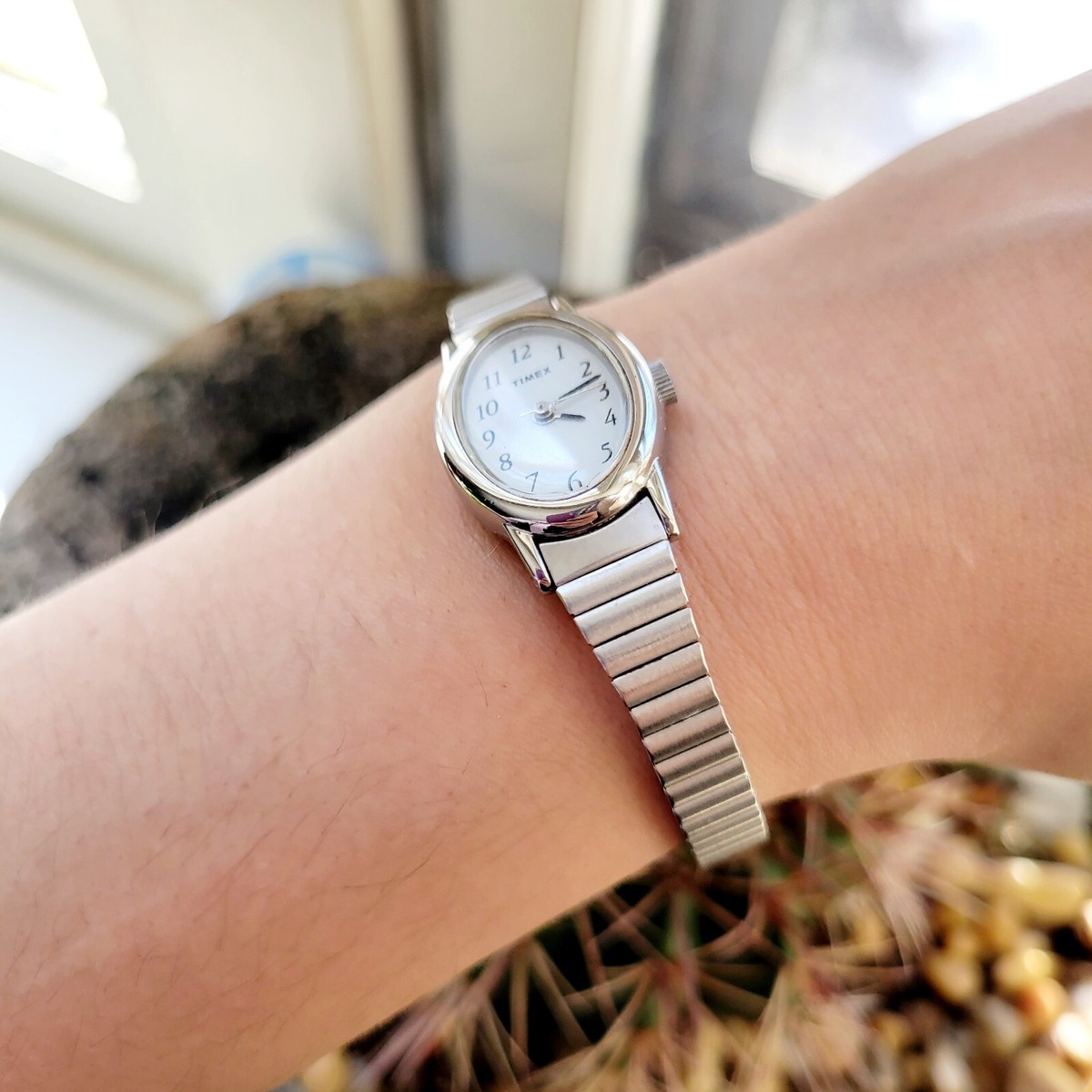 Vintage Timex Silver Dainty Womans Womens Octagonal Geometric Stretch Watch Vintage Timex Dainty Silver Stretch Watch | eBay main image 3