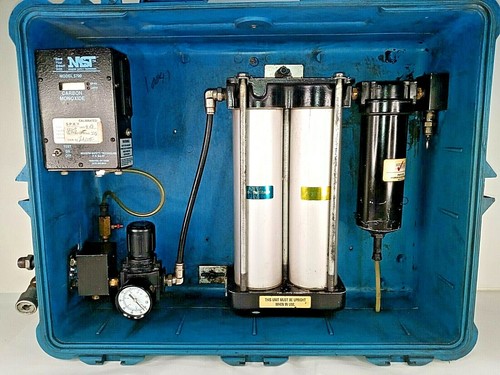 PORTABLE COMPRESSED AIR FILTER AND REGULATOR PANEL W/ CO FILTER & 4 OULTETS