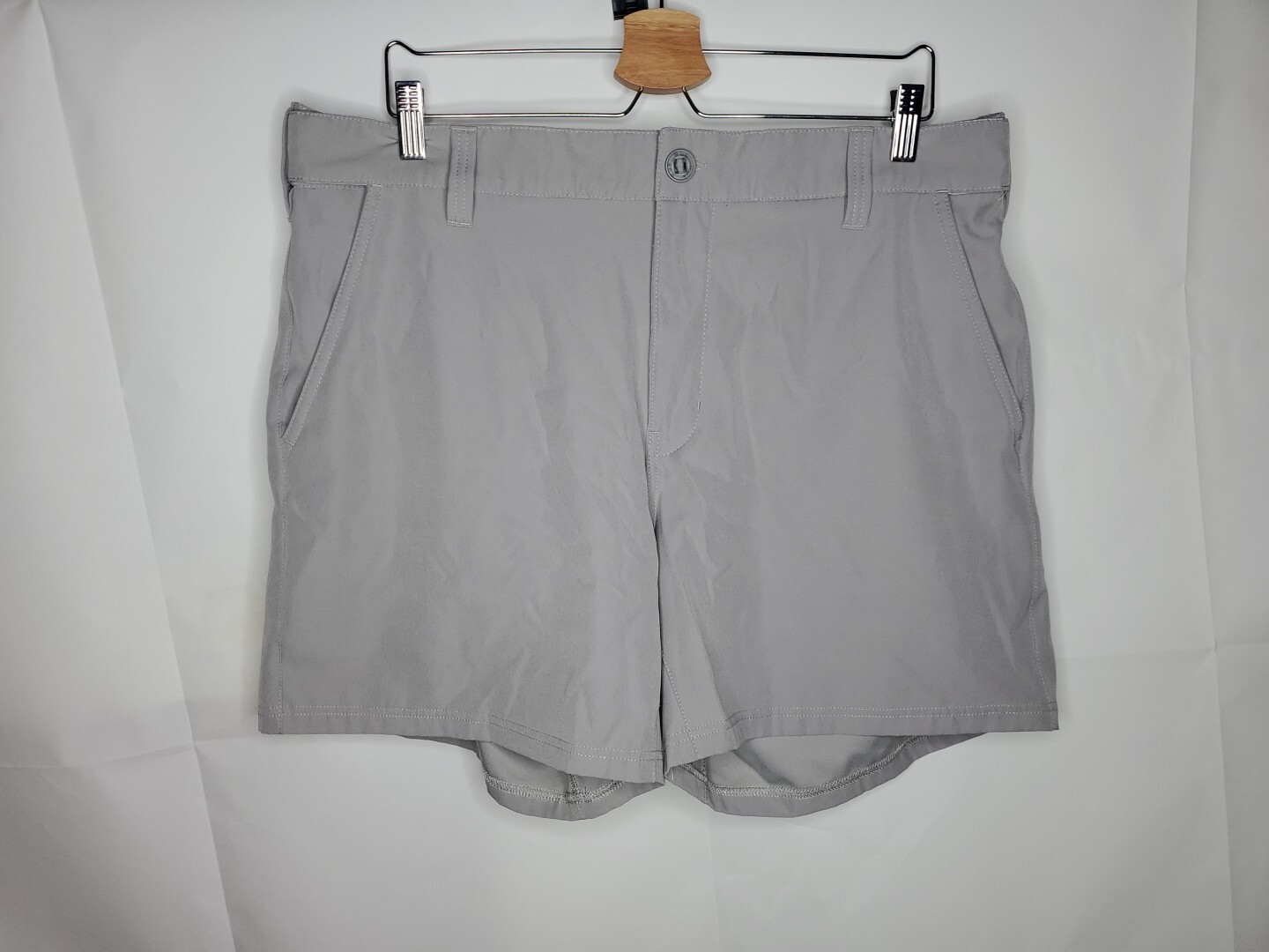 Huk Performance Fishing Hiking Shorts for Men XL 36 Gray