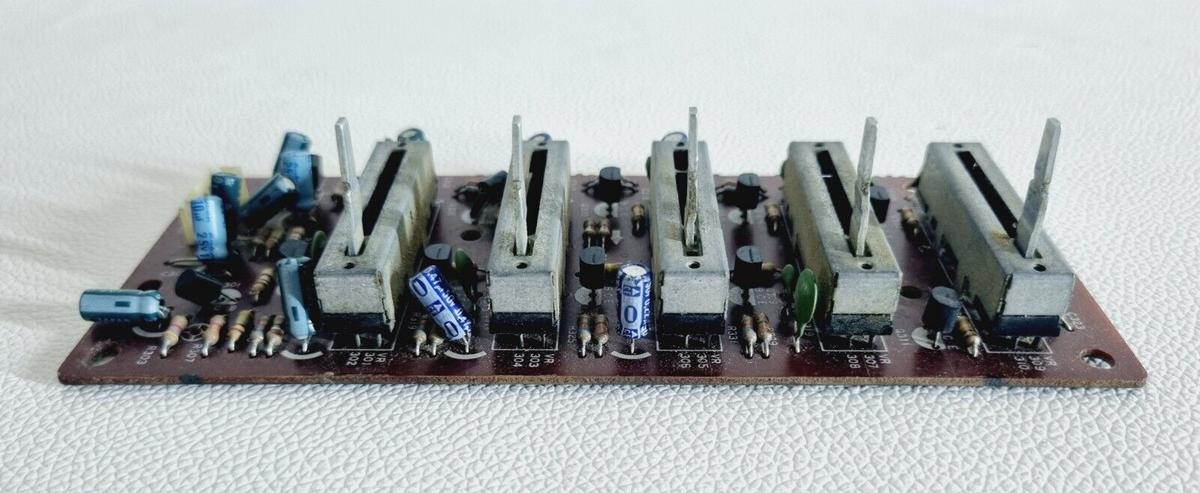 【ジャンク品】SONY Panasonic National Victor Showa retro National RQ-433 radio cassette player 1973