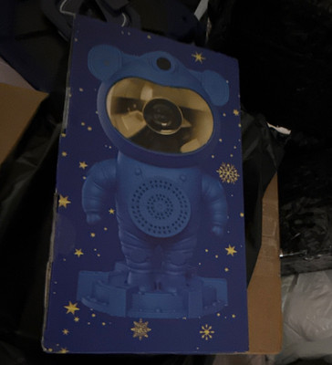 Astronaut LED Projector Night Light Blue USB Powered 5V 2A Remote Control
