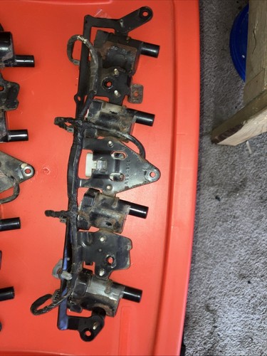 LS Ignition Coil Set of (8) USED GEN 3 4.8L 5.3L 6.0L 5.7L - Picture 4 of 5