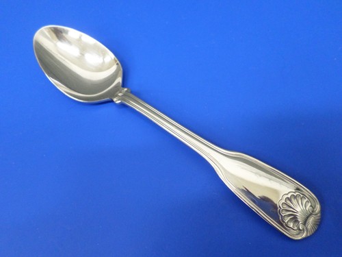 8 - Reed & Barton COLONIAL SHELL II Glossy Stainless Flatware 7" SOUP SPOONS - Picture 4 of 7