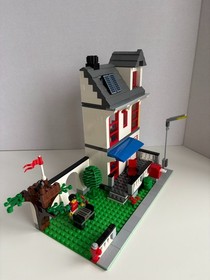 LEGO City House (8403)