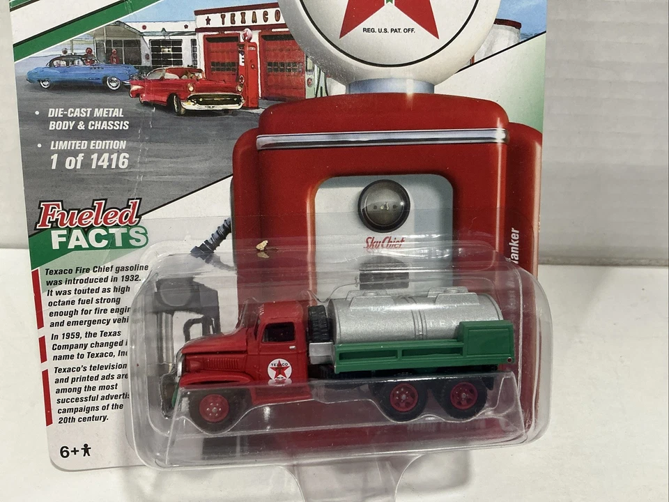JOHNNY LIGHTNING Texaco GMC Tanker 1:64  NEW from 2018 HOBBY Exclusive 1/1416 - Image 3 of 4
