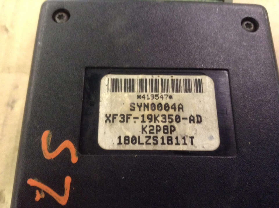 Módulo de control telefónico de comunicación Lincoln Continental Town Car 99 1999 M73 Foto 2 de 4