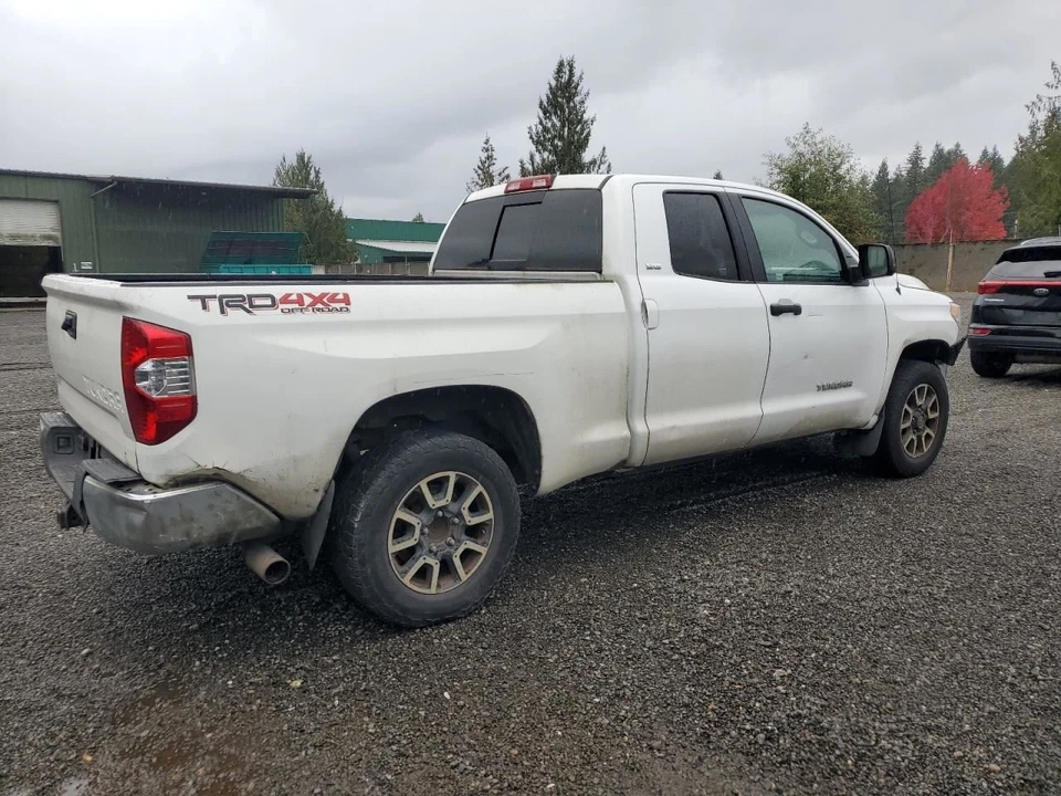 Volante TUNDRA 2016 7856491 Foto 4 de 4