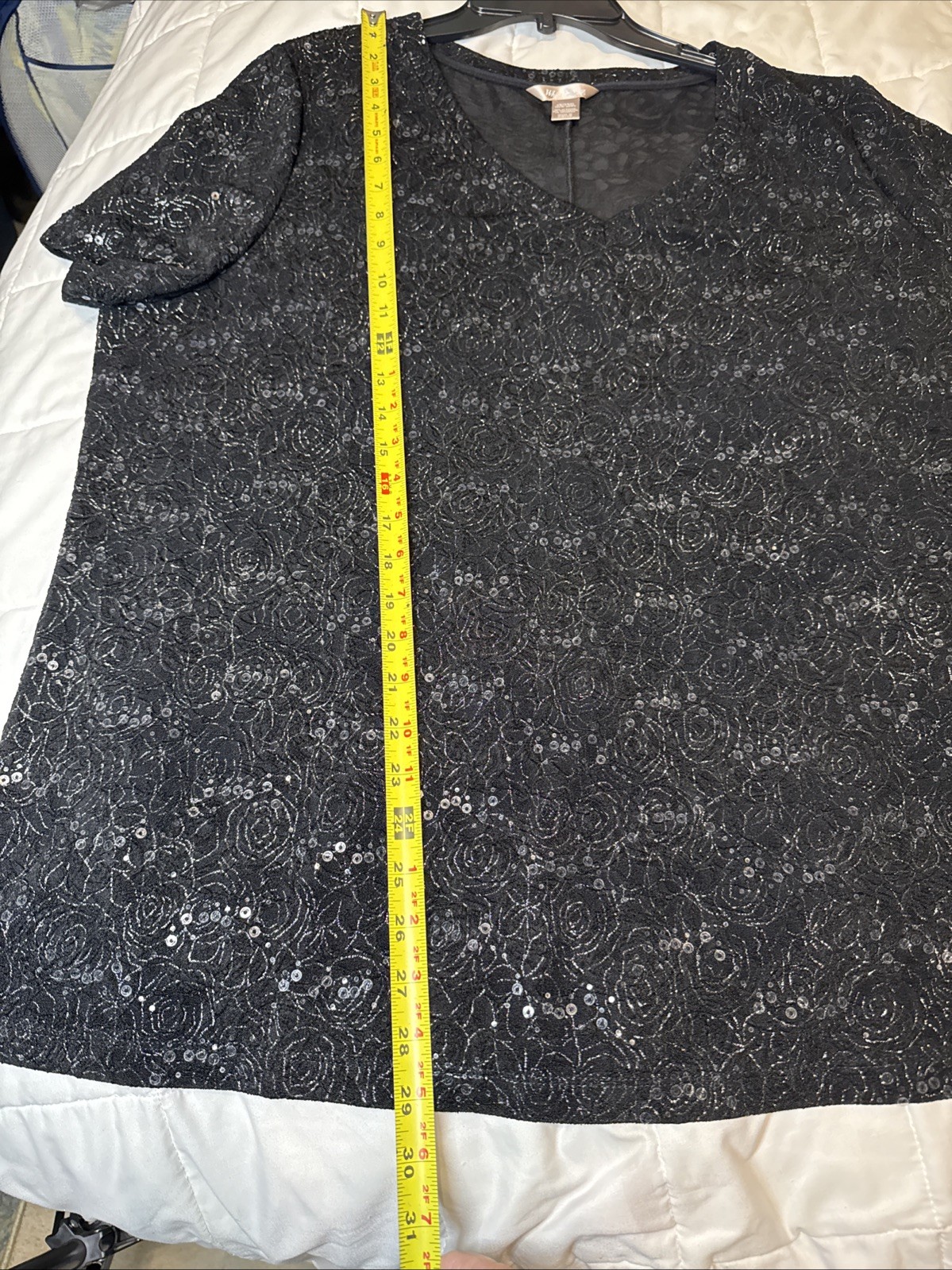 White Stag Shirt Top T-Shirt Women 3X (22W-24W) Sequin Black Floral