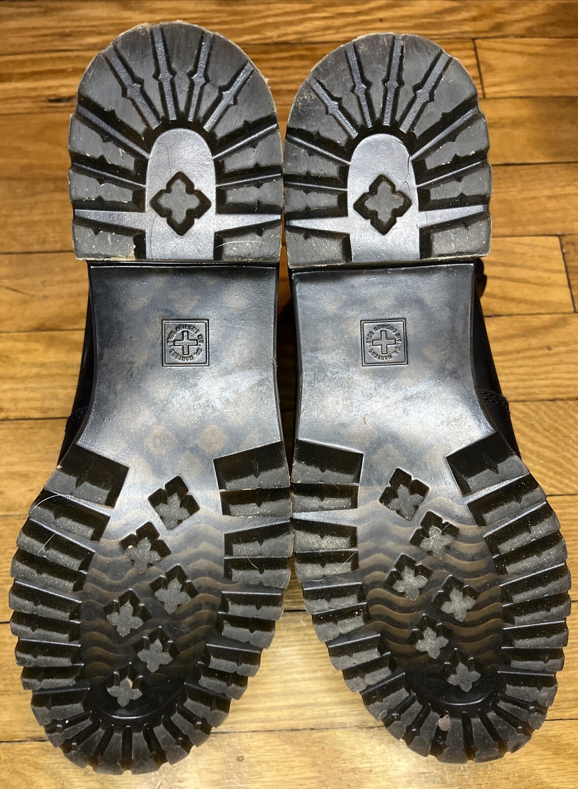 Picture 10 of 22