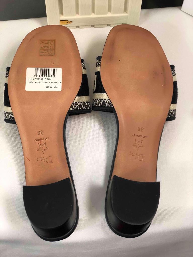 CHRISTIAN DIOR Dway Deep Blue Embroidered Cotton Heeled