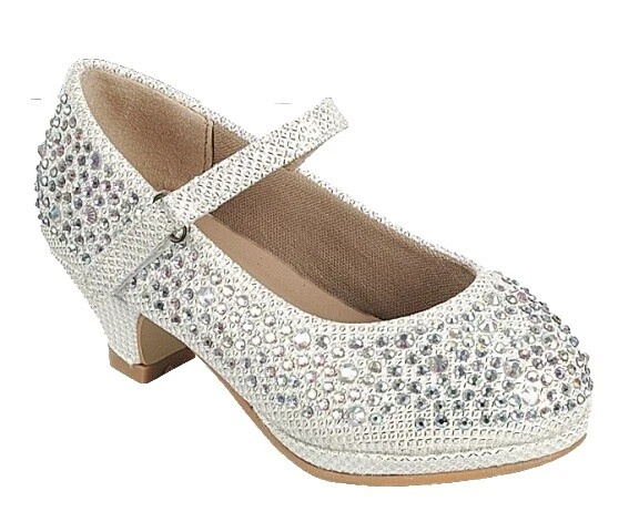 Sapatos formais brancos para meninas