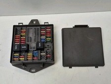 REAR FUSEBOX (BOOT/TRUNK) 5W93-14N023-BB - Jaguar XJ XJ6 XJ8 XJR X350 2005-2007
