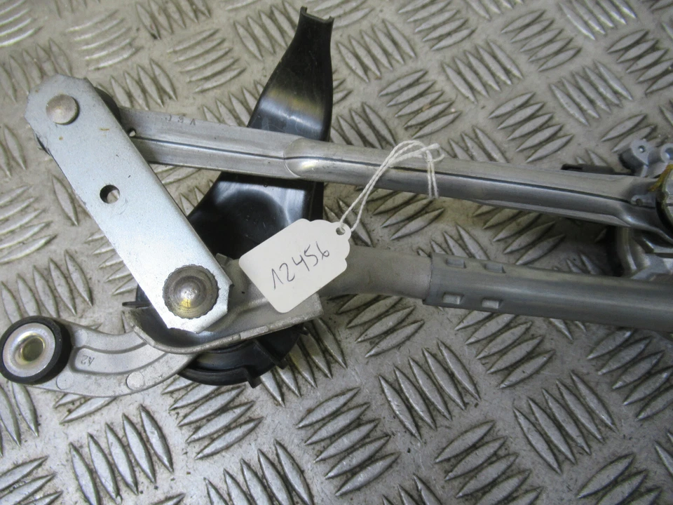 2022 MAZDA 2 SPORT DJ MHEV 1.5 PETROL MK3 FRONT WIPER MOTOR+LINKAGE REF12456 - Image 2 of 4