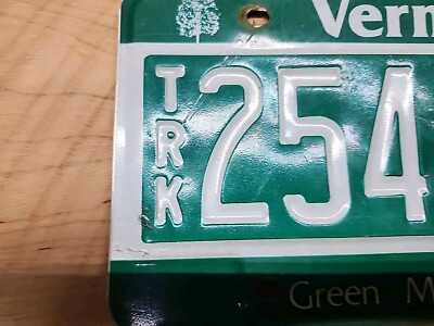 Vintage Vermont Green Mountain State US Car License Number Plate