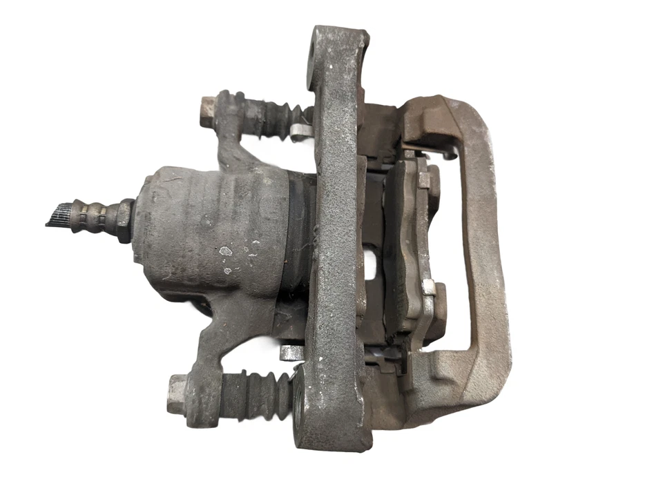 2005 - 2009 Nissan Xterra Oem Brake Caliper Assembly Rear Left Driver Side Foto 2 de 4