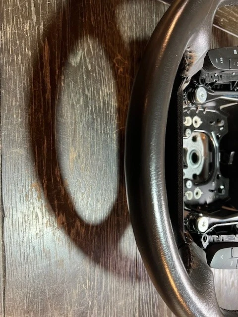 Chevrolet Impala SS 2006-2008 cuero dirección crucero OEM Foto 4 de 4