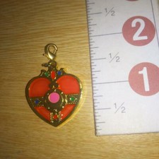 A67876 Sailor Moon / Metal charm