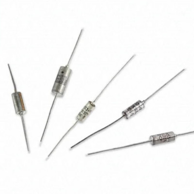 K53-14 4.7μF +-10% 16V Oxide Semiconductor Aluminum Capacitor