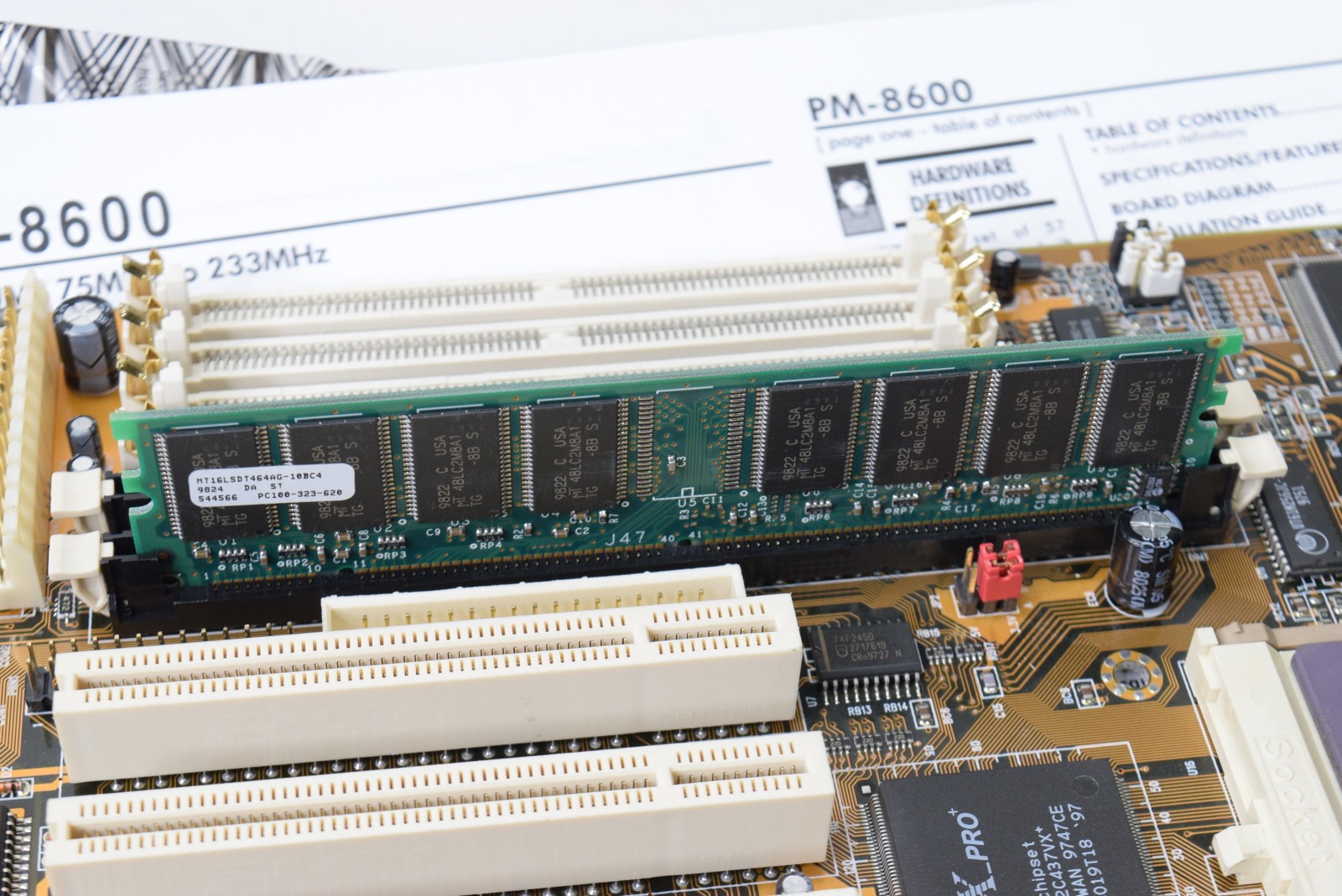 Amptron PM-8600 Socket 7 AT Motherboard Tested w/ Pentium 200 MMX