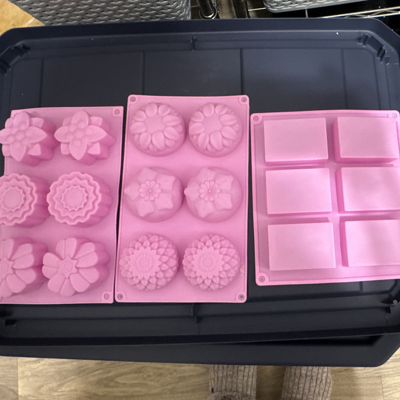 Pink Silicone Multi-Cavity Flower Bar Soap Mold Tray Set, Floral & Rectangle