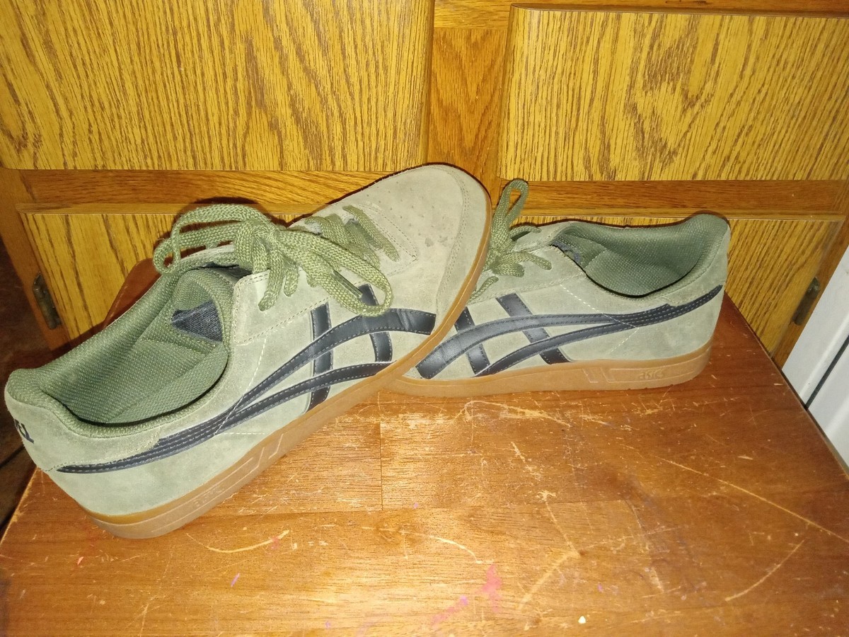 ASICS Model H847L Gel-Vickka Pro Green Moss Suede/Black ASICS Model H847L Gel-Vickka Pro Green Moss Suede/Black