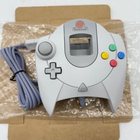 Unused Sega Dreamcast HKT-3000 Console with Box, Manual AC100V 50/60Hz Japan F/S