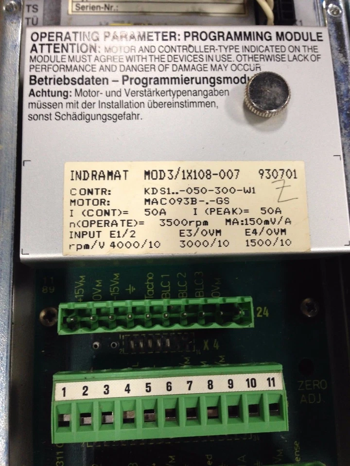 INDRAMAT KDS1.1-050-300-W1 AC SERVO CONTROLLER USED (1D) - Image 3 of 4
