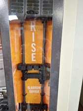 TightSpot Rise Lite 5-Arrow Quiver Black RH