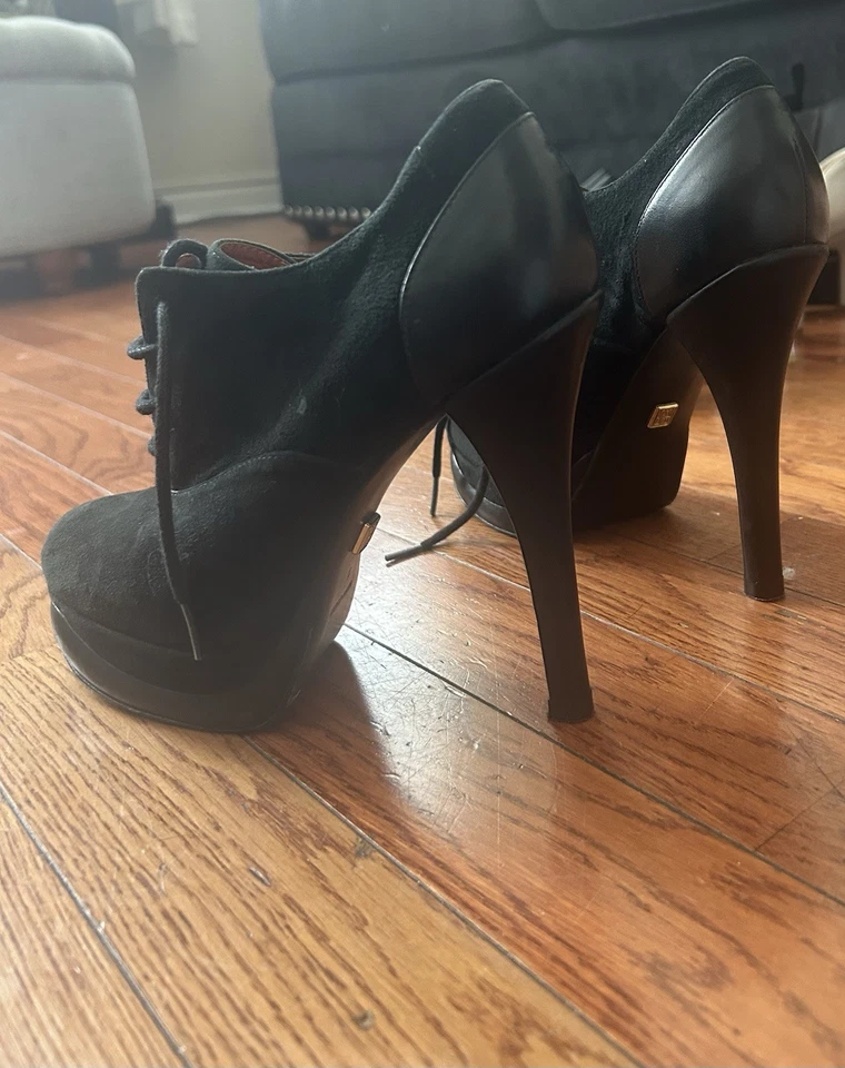 Tacones altos Pour La Victoire Foto 4 de 4