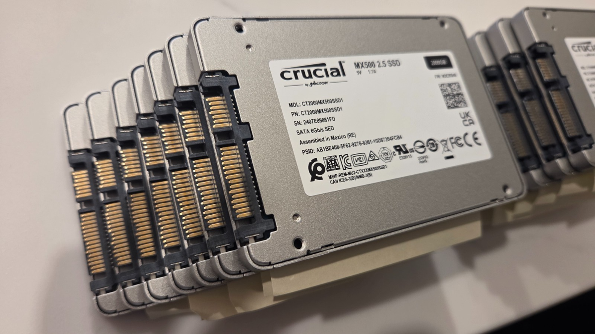 2TB Crucial MX500 2.5