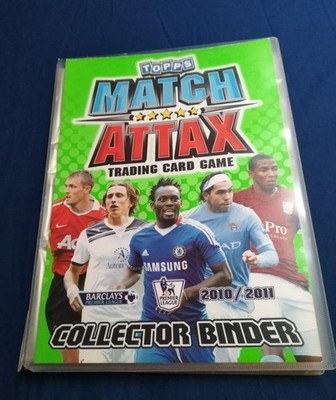 2010/11 Barclays Premier League Topps Match Attax Sammelmappe und 336 Karten.