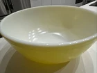 Vintage Pyrex 4 Quart Mixing Bowl # 404 Primary Yellow