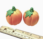 Festive Hard Plastic Halloween/Aurumn/Thanksgivin Pumpkin Salt & Pepper Shakers — photo 2