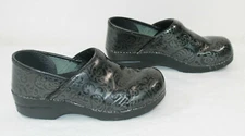 Dansko Black Gray Leather Scroll Embossed Professional Clog Shoe 40 EU 9.5-10 US