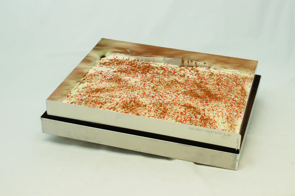 MANZ Backblech mit 4 cm hohem Rand 43x36 cm. - Bild 3 von 4