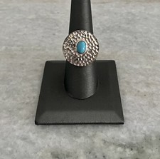 Beautiful 925 Sterling Silver Turquoise Hammered Ring Size 7.75