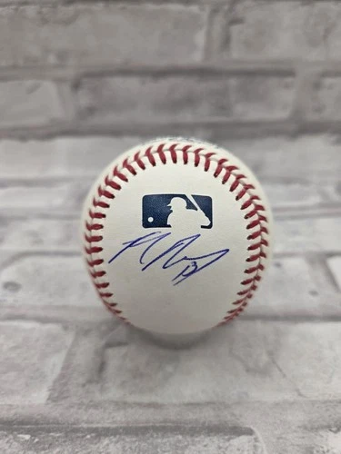 Los Angeles Dodgers Max Muncy Signed Baseball