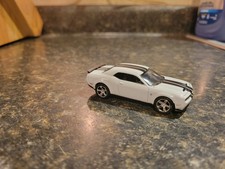 Auto World 19 Dodge Challenger Hellcat Tire N Wheel Swap Mint Never Displayed