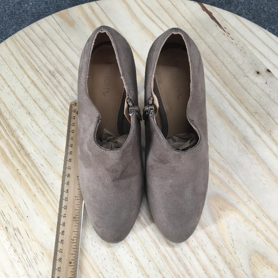 Botas Merona Feminina 6 Molly Tornozelo Salto Bege Camurça Zíper Casual - Imagem 4 de 4