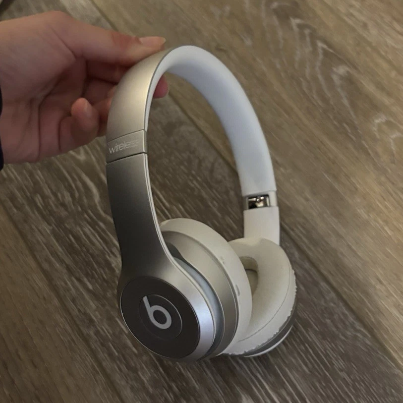 Beats by Dr. Dre Solo2 Silver Headphones for Sale - eBay