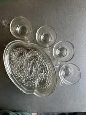 Set di 4 piatti e tazze da pranzo vintage