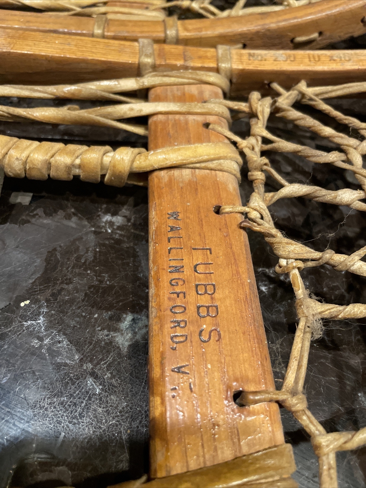 Vintage TUBBS Snowshoes Wallingford Vermont Wood & Leather No. 200 10