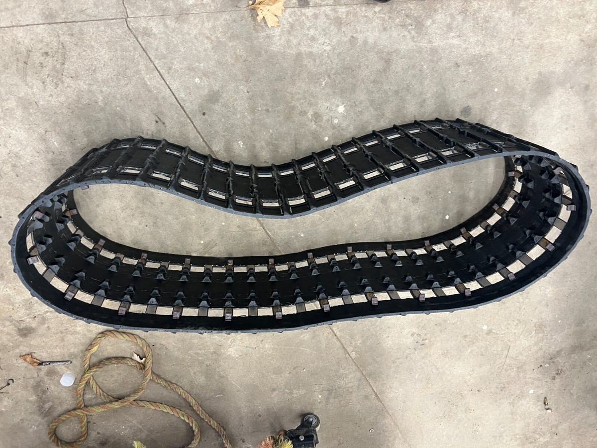 1993 YAMAHA VENTURE GT Track 15 x 121 x 5/8 2.52pitch 82M-47110-00